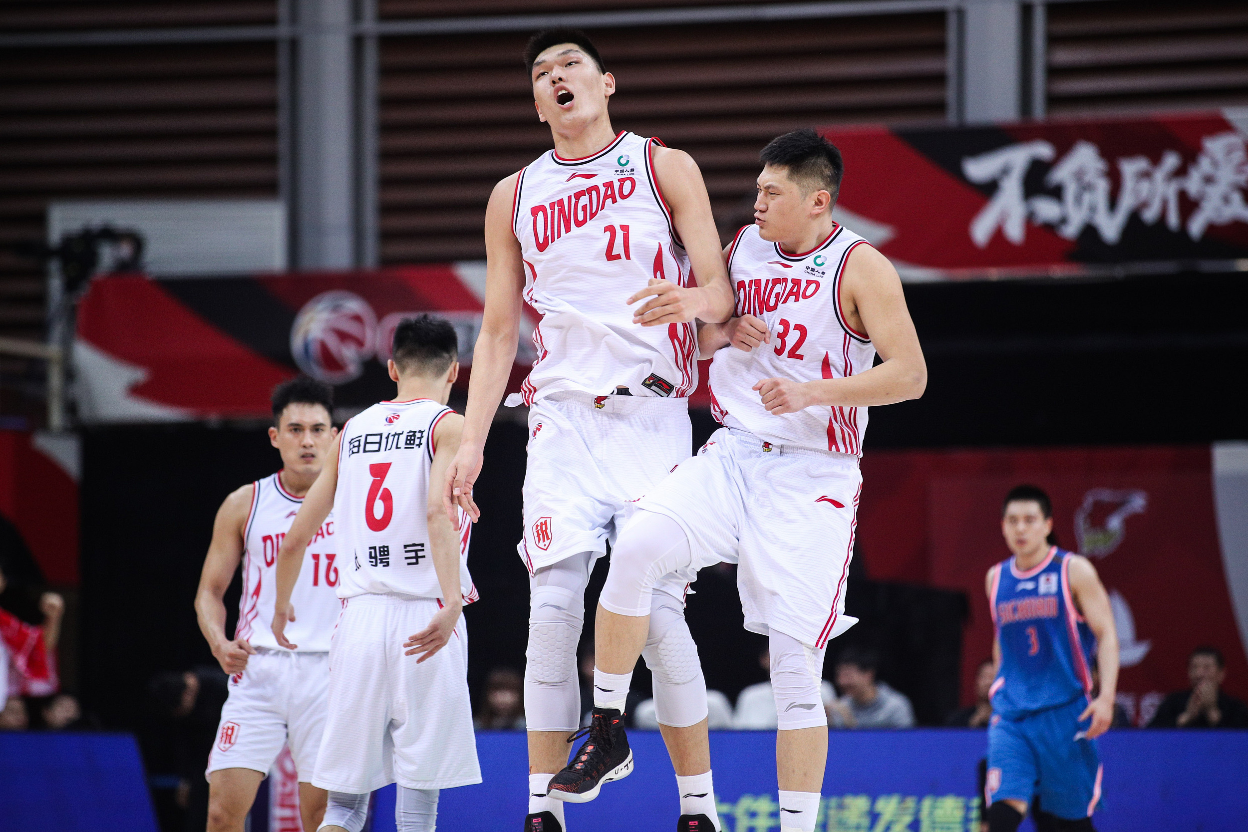 亚博-勇士比赛在线直播